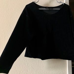 Black Kendall and Kylie sweatshirt